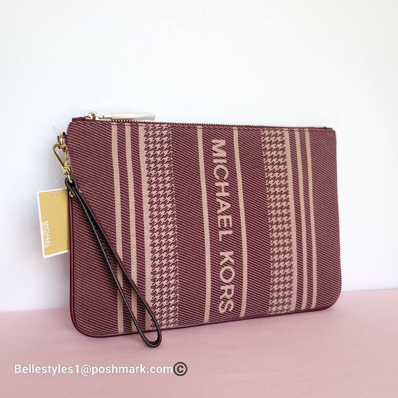 MICHAEL KORS Jet Set Signature Jacquard Large Zip Pouch Wristlet- Dark Berry ⭐ - Picture 3 of 16